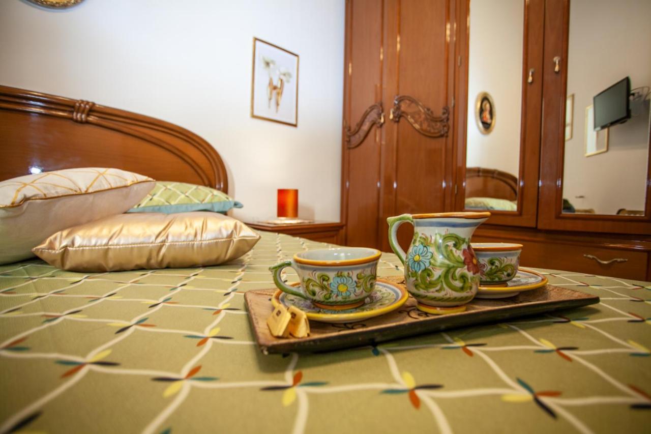 Appartement Casa Rosamaria à Giardini-Naxos Extérieur photo